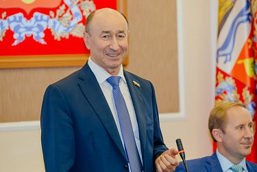 С праздником добра и уважения!